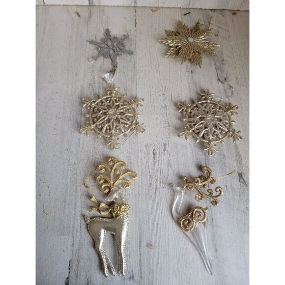 Glitter golden Snowflake reindeer ornament Xmas set - Picture 6 of 6